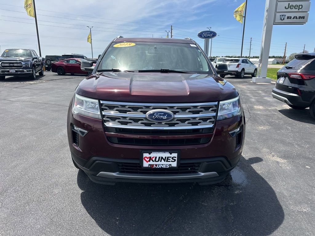 Used 2018 Ford Explorer XLT w/ Equipment Group 202A AWD/4WD image 20
