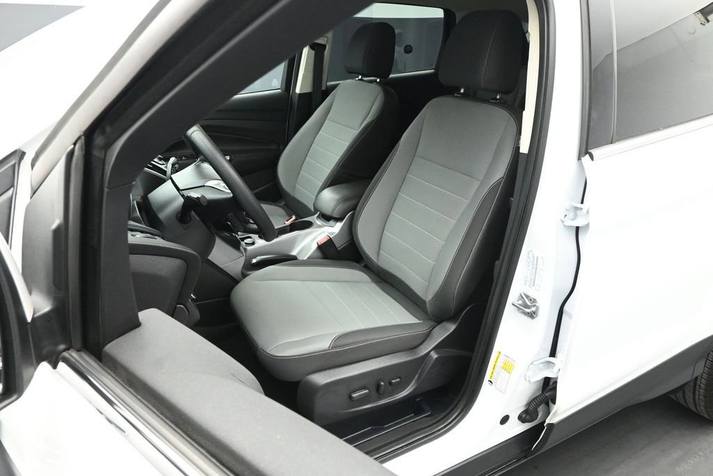 Used 2016 Ford Escape SE image 8