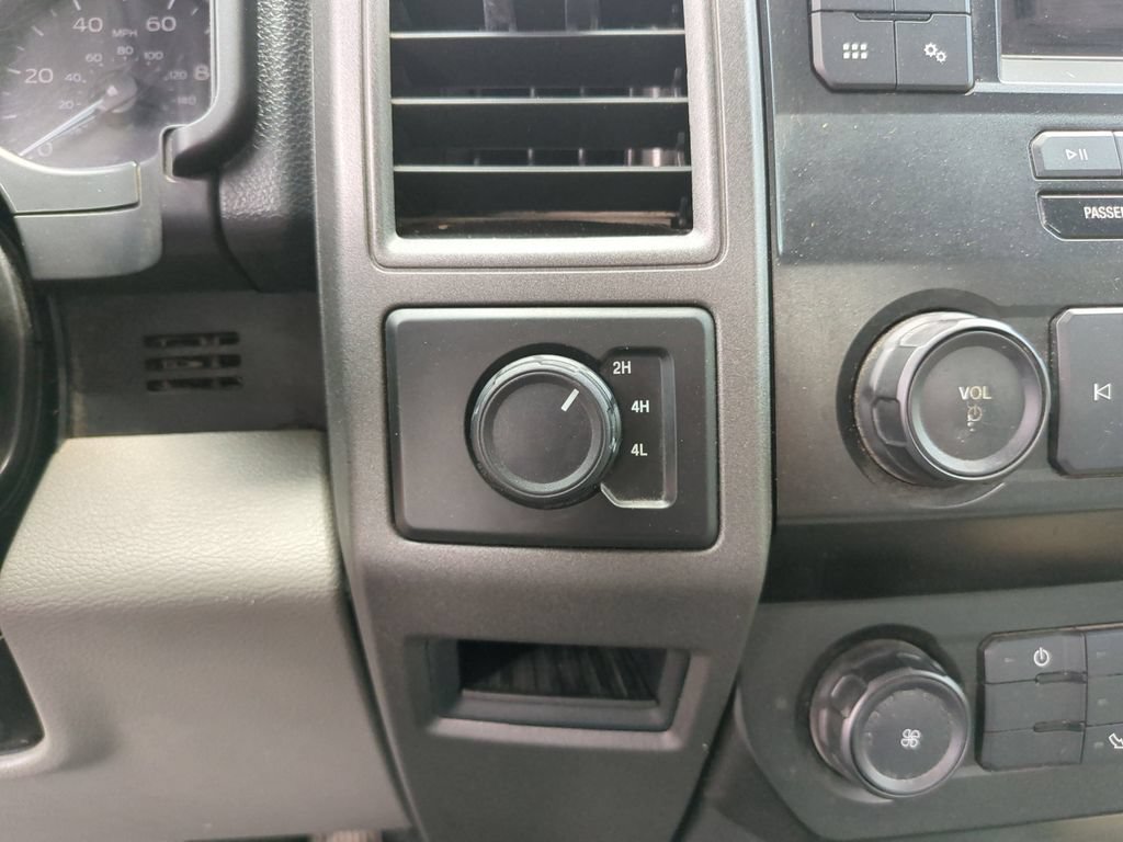 Used 2021 Ford F550 4x4 Regular Cab Super Duty image 23