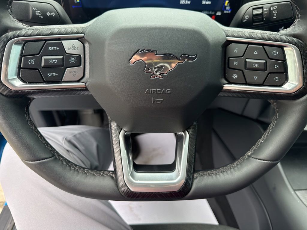 Used 2024 Ford Mustang GT RWD image 11