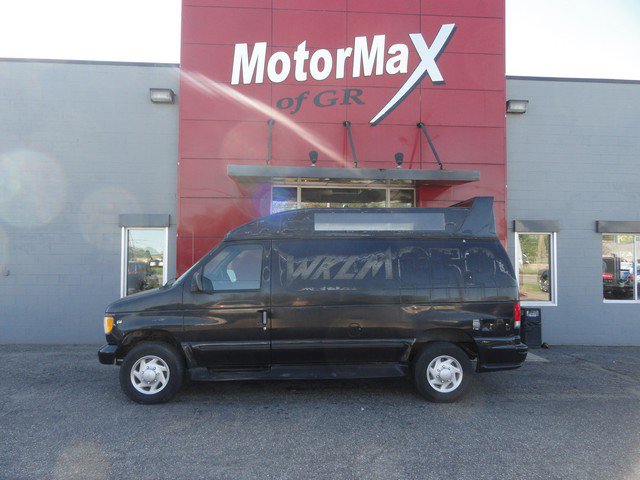 Used 1999 Ford E-250 and Econoline 250 A-TEAM VAN image 2