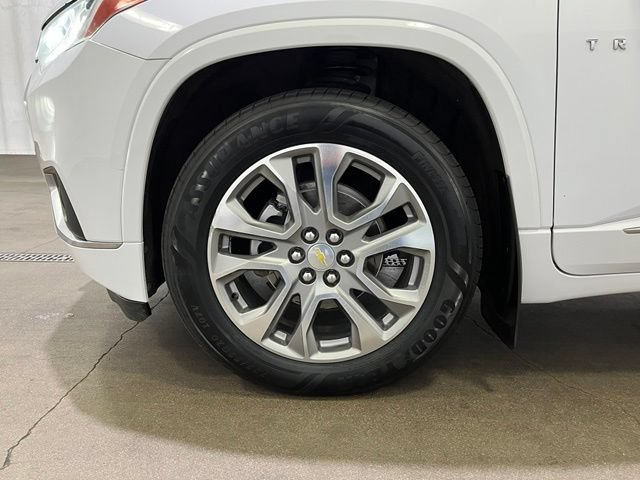 Used 2019 Chevrolet Traverse Premier AWD/4WD image 25