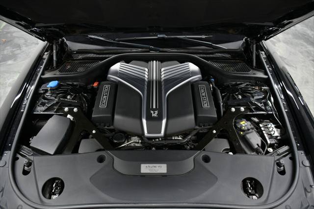 Used 2023 Rolls-Royce Ghost Black Badge w/ Black Badge Ghost Package AWD/4WD image 27
