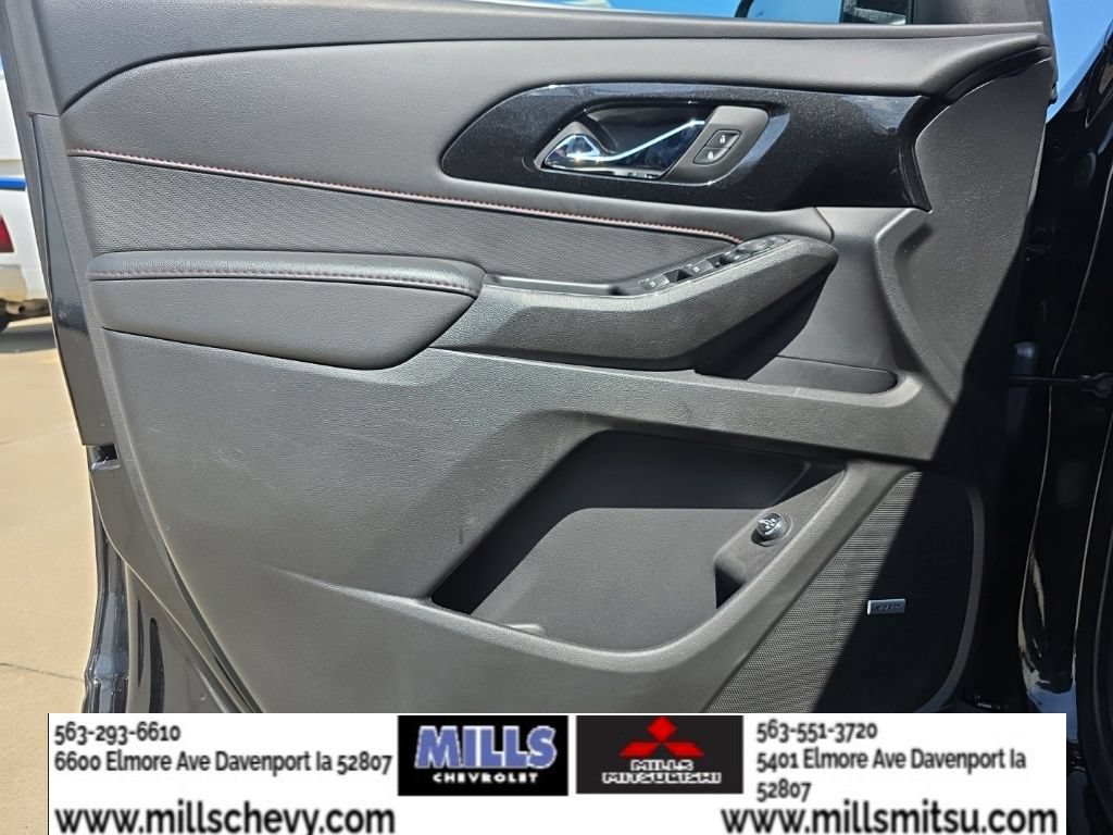 Used 2023 Chevrolet Traverse RS w/ LPO, Floor Liner Package AWD/4WD image 14