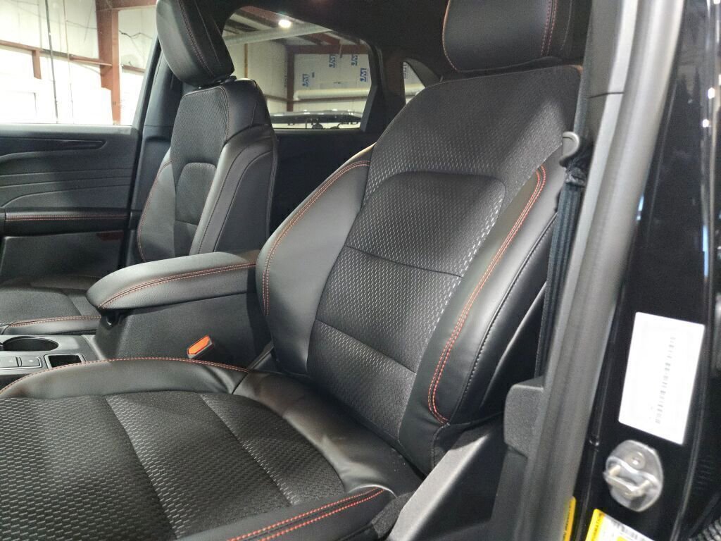 New 2025 Ford Escape ST-Line w/ Tech Pack #1 image 22