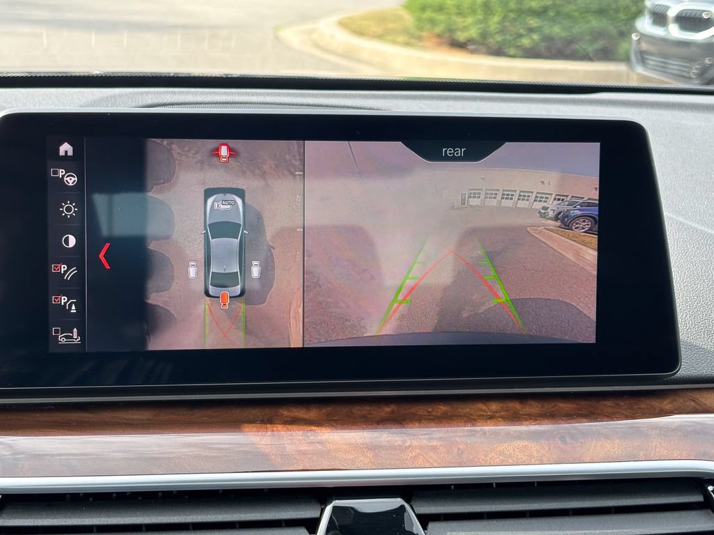Used 2019 BMW 540i xDrive AWD/4WD image 23