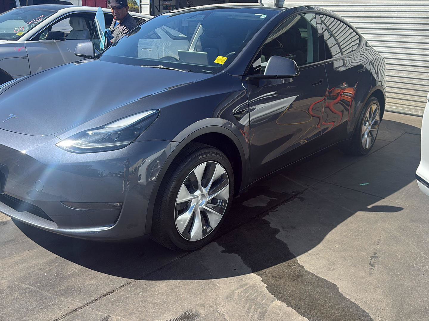Used 2023 Tesla Model Y 2WD image 13