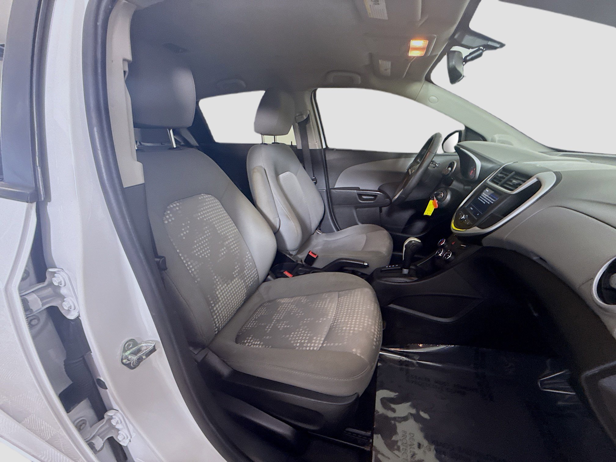 Used 2019 Chevrolet Sonic LT image 27
