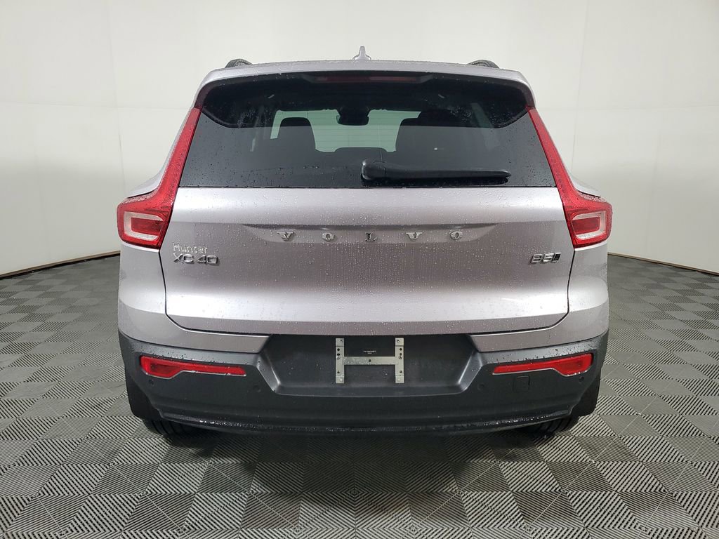 Used 2026 Volvo XC40 B5 Ultra w/ Protection Package Premier image 7