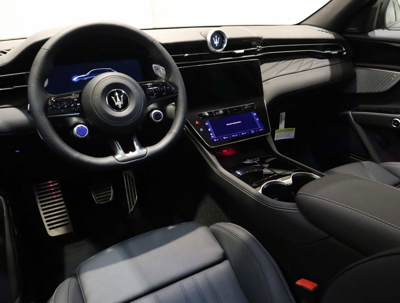 New 2025 Maserati Grecale Modena image 22