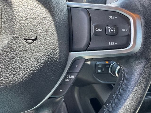 Used 2024 RAM 2500 Big Horn w/ Sport Appearance Package AWD/4WD image 27