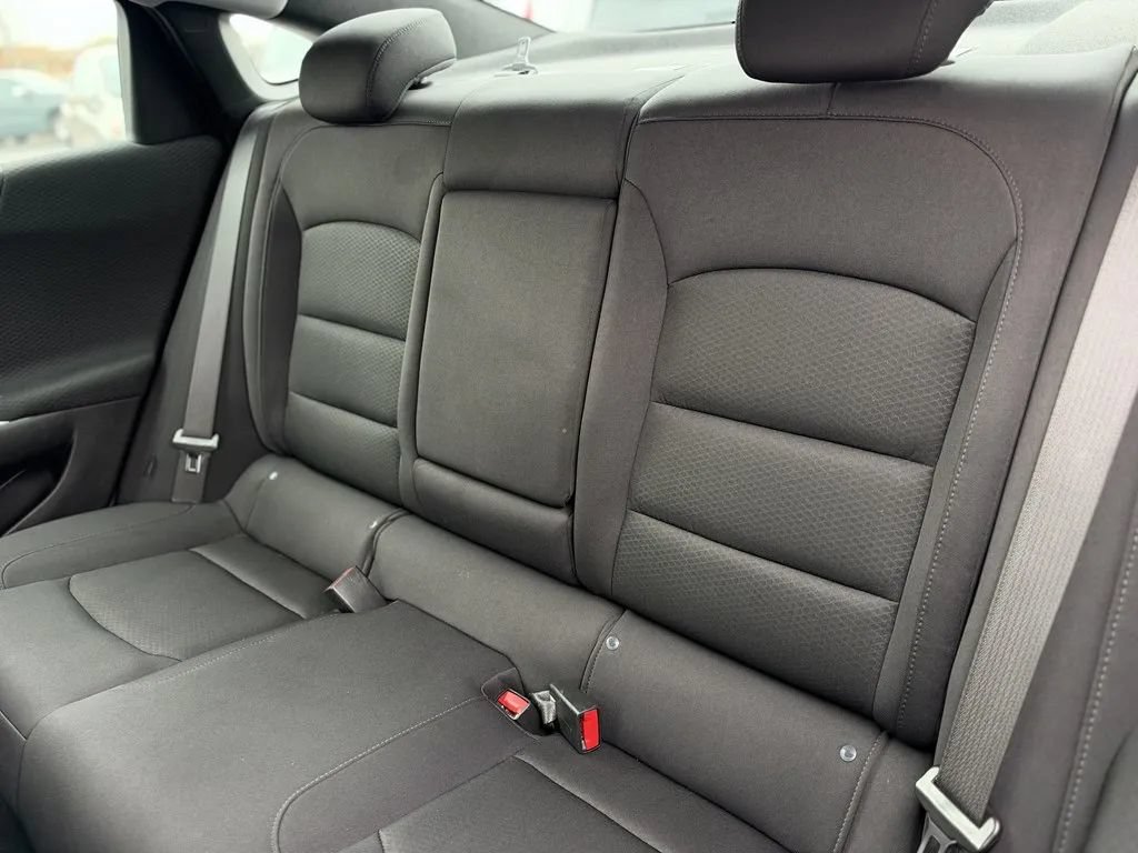 Used 2024 Chevrolet Malibu LT FWD image 18