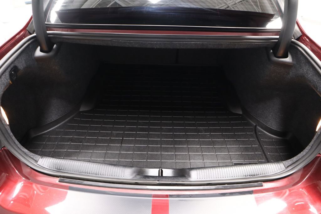 Used 2022 Dodge Charger Scat Pack w/ Dynamics Package image 18