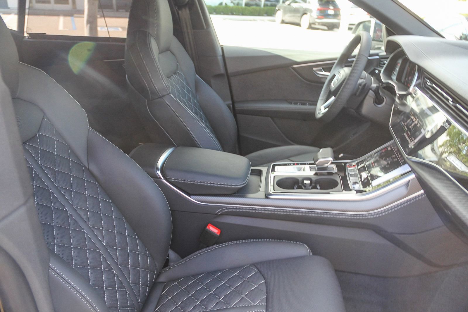 New 2026 Audi SQ8 Prestige image 23