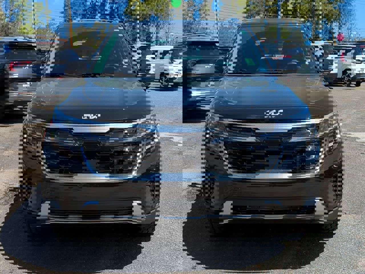 Certified 2024 Kia Seltos SX w/ SX Sunroof Package image 9