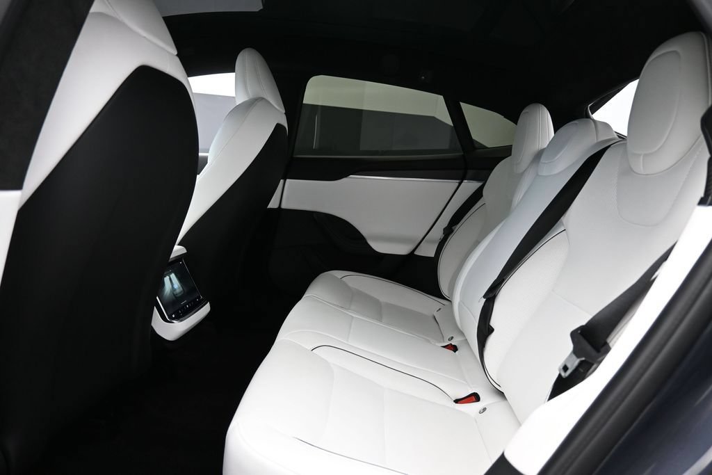 Used 2023 Tesla Model S Plaid AWD/4WD image 20