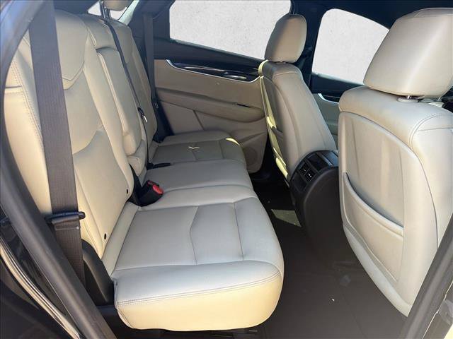 Used 2017 Cadillac XT5 FWD image 20