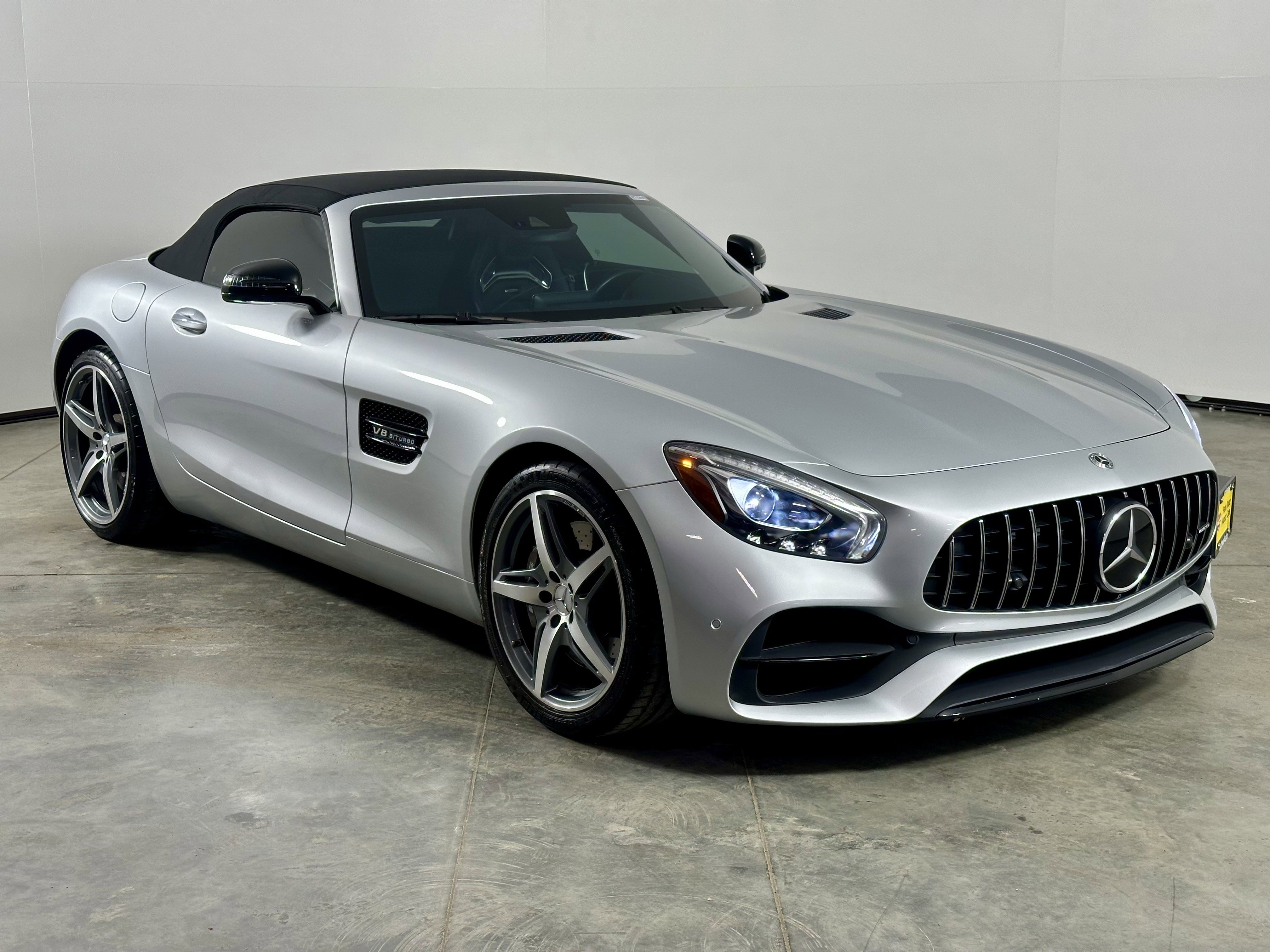 Used 2019 Mercedes-Benz AMG GT Roadster image 28