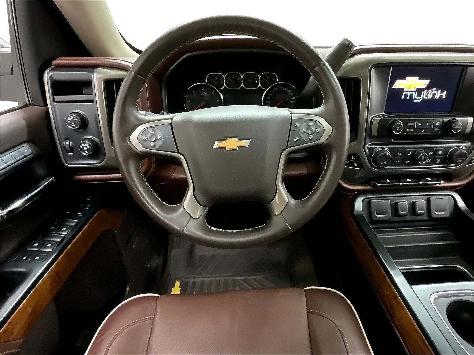 Used 2015 Chevrolet Silverado 1500 High Country AWD/4WD image 19
