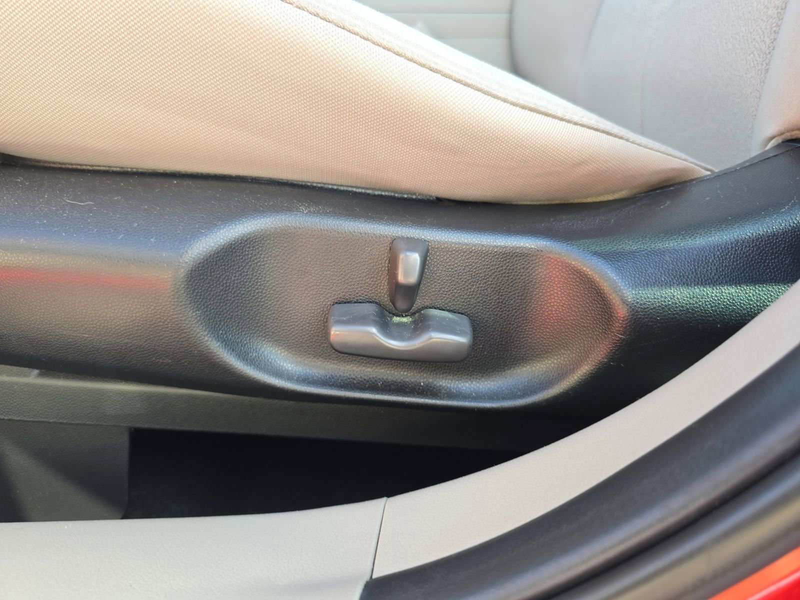 Used 2009 MAZDA CX-7 Sport image 16