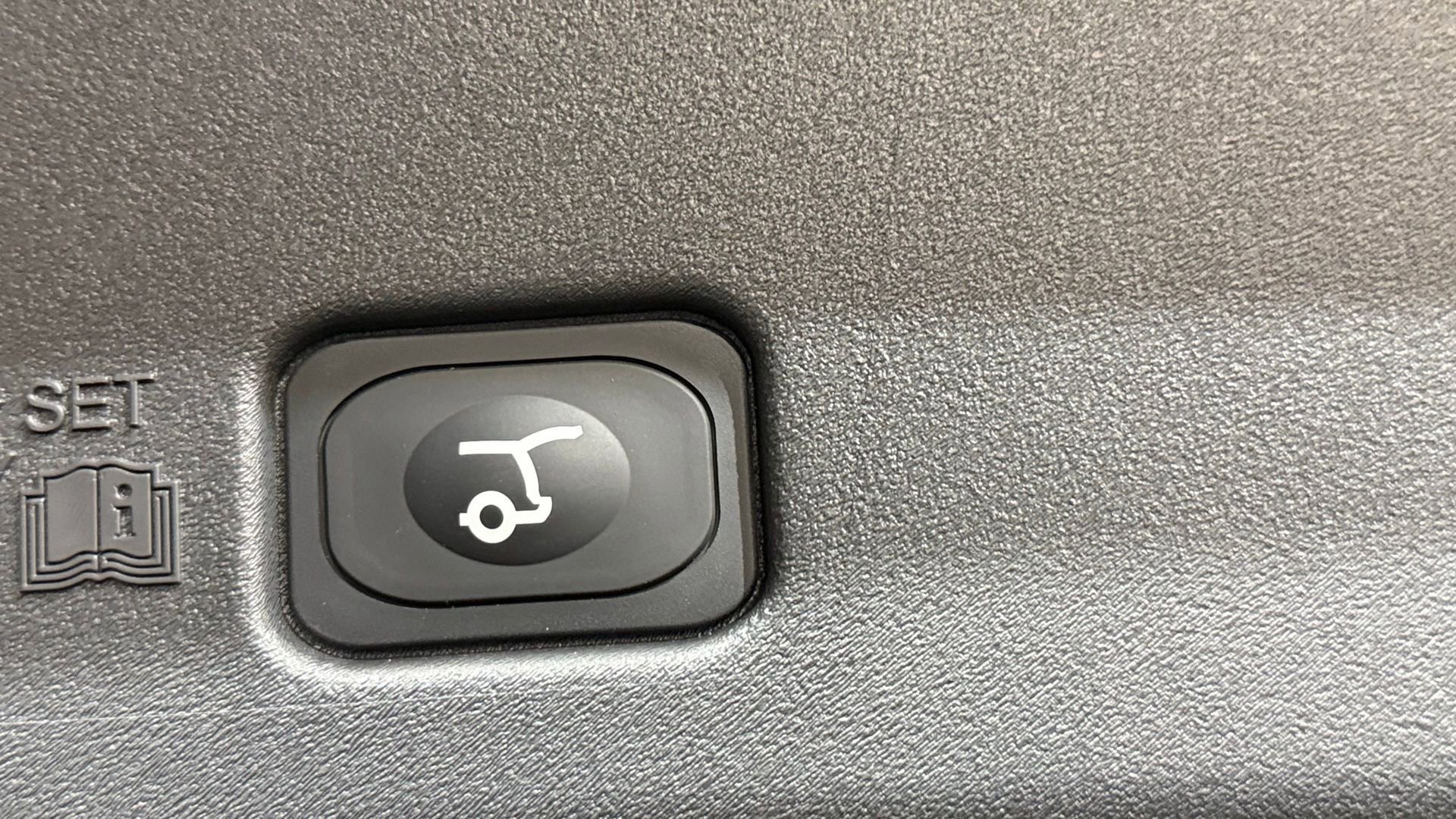 New 2026 Lincoln Nautilus Premier w/ Jet Appearance Package image 30