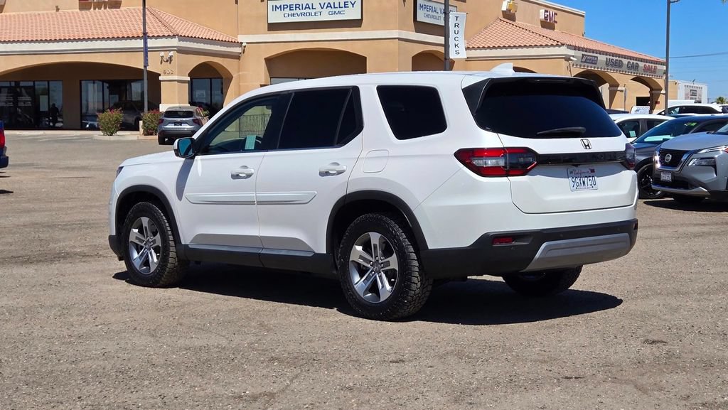 Used 2023 Honda Pilot EX-L image 6