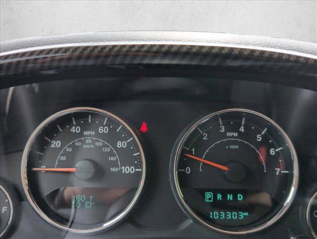 Used 2016 Jeep Wrangler Unlimited Rubicon w/ Connectivity Group AWD/4WD image 10