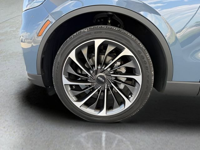 Used 2025 Lincoln Aviator Reserve w/ Luxury Package RWD image 12