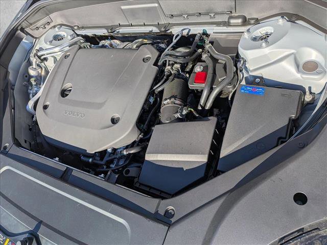 New 2026 Volvo XC90 B6 Ultra w/ Protection Package image 19