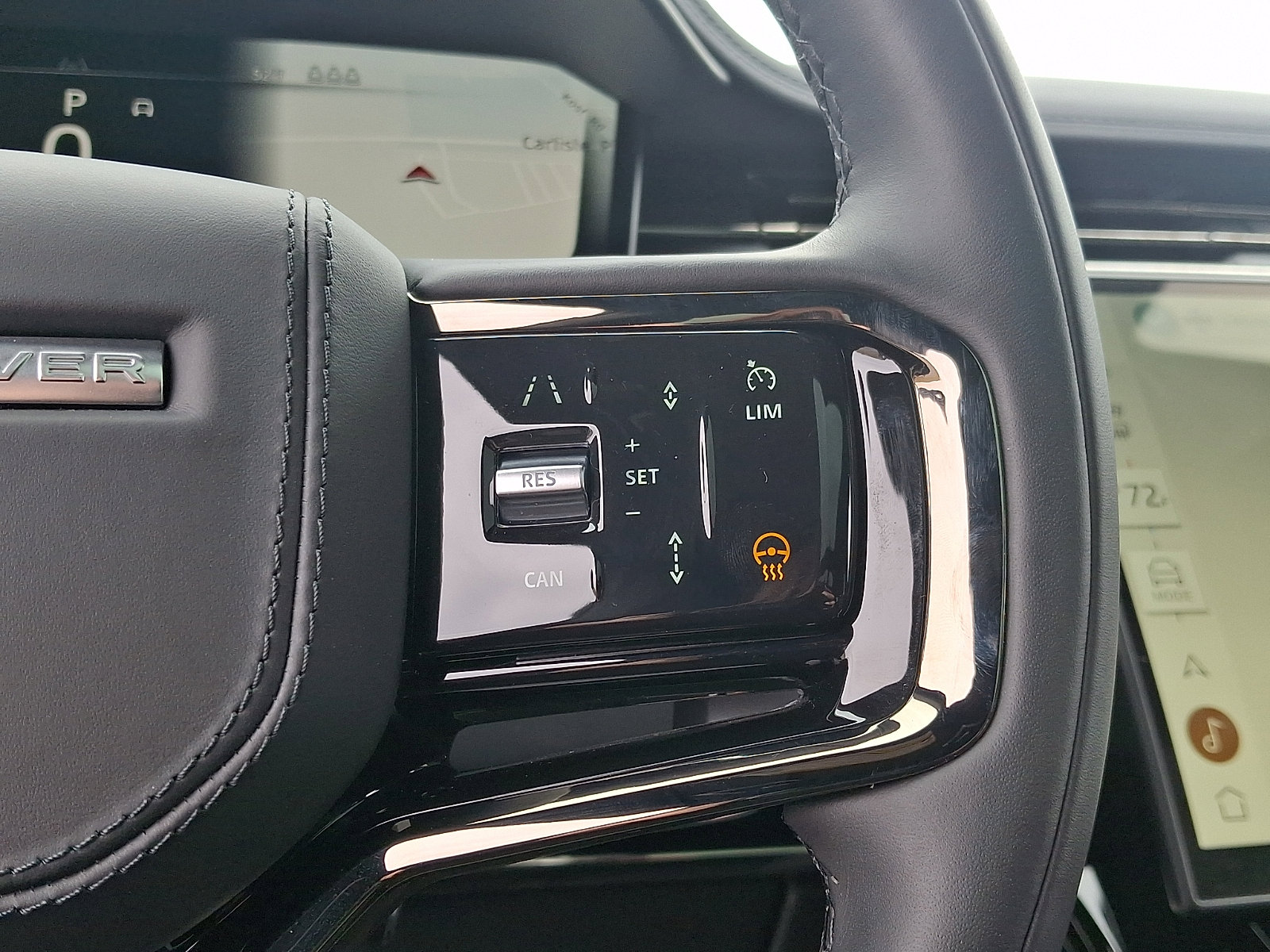 Used 2024 Land Rover Range Rover Sport Dynamic SE image 22