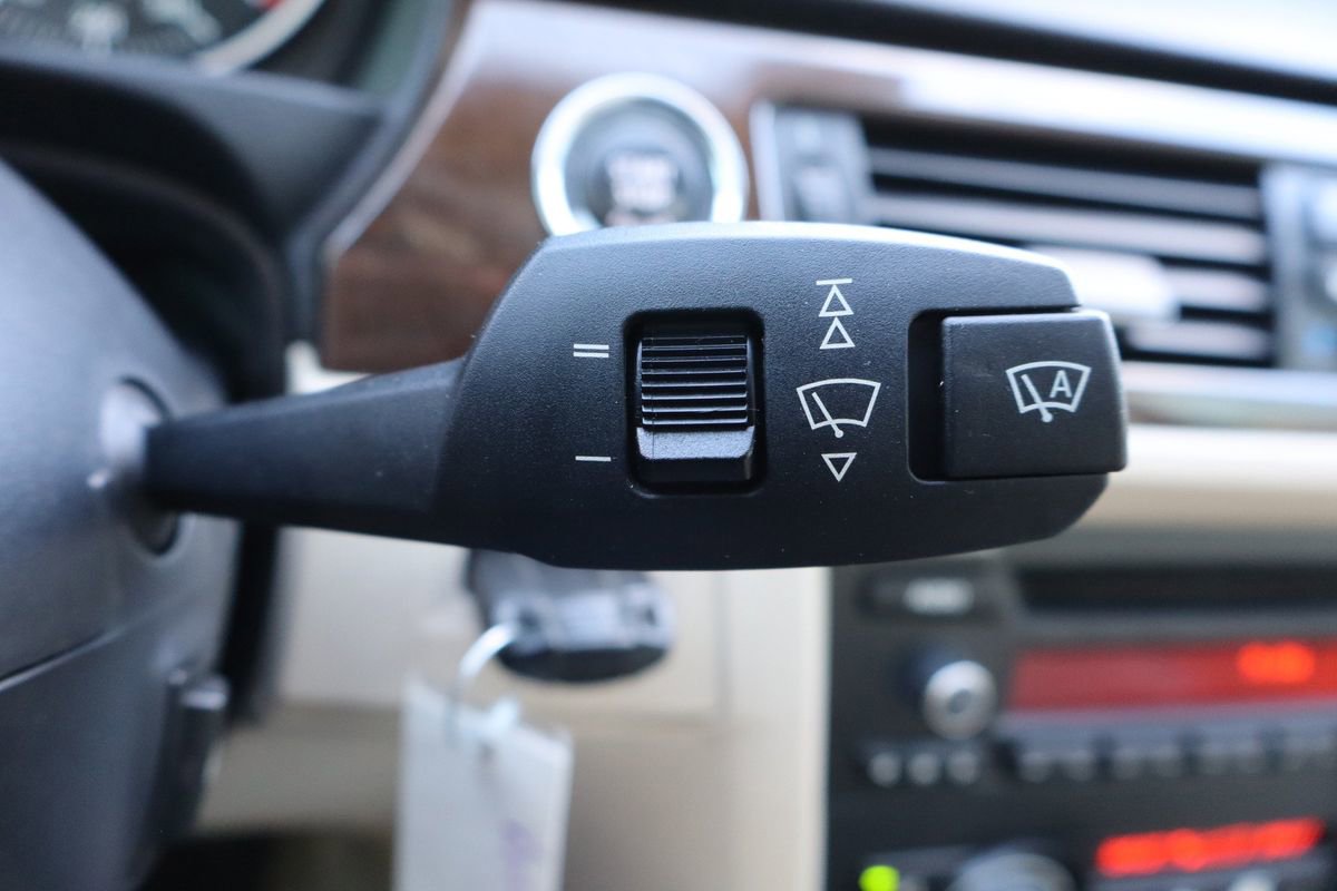 Used 2010 BMW 328i xDrive xDrive image 31