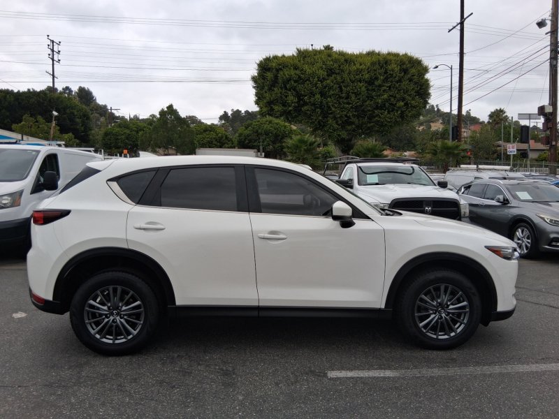 Used 2017 MAZDA CX-5 Sport FWD image 7