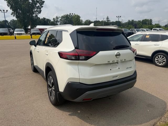 Used 2021 Nissan Rogue SV AWD/4WD image 6