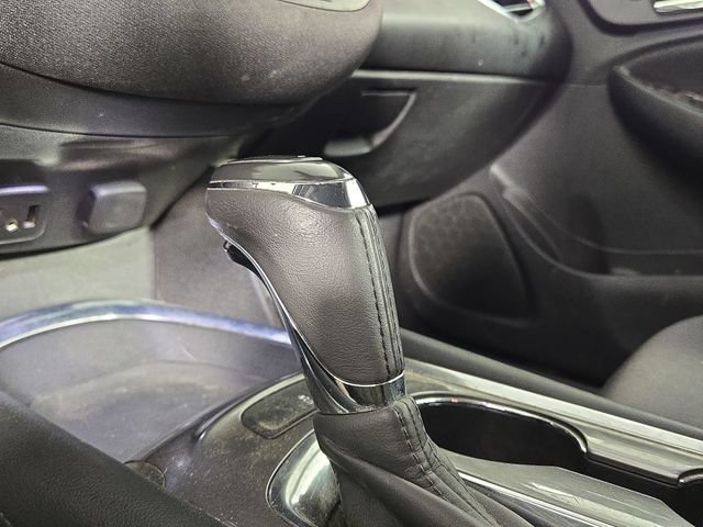 Used 2018 Chevrolet Malibu LT FWD image 20