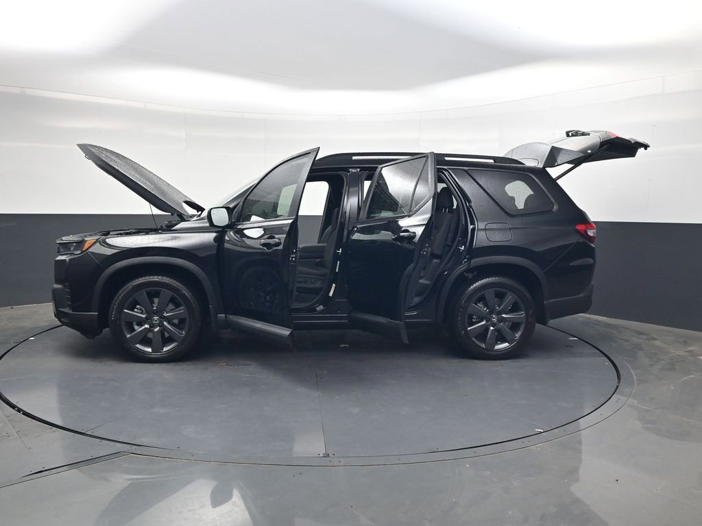 New 2026 Honda Pilot Sport image 36