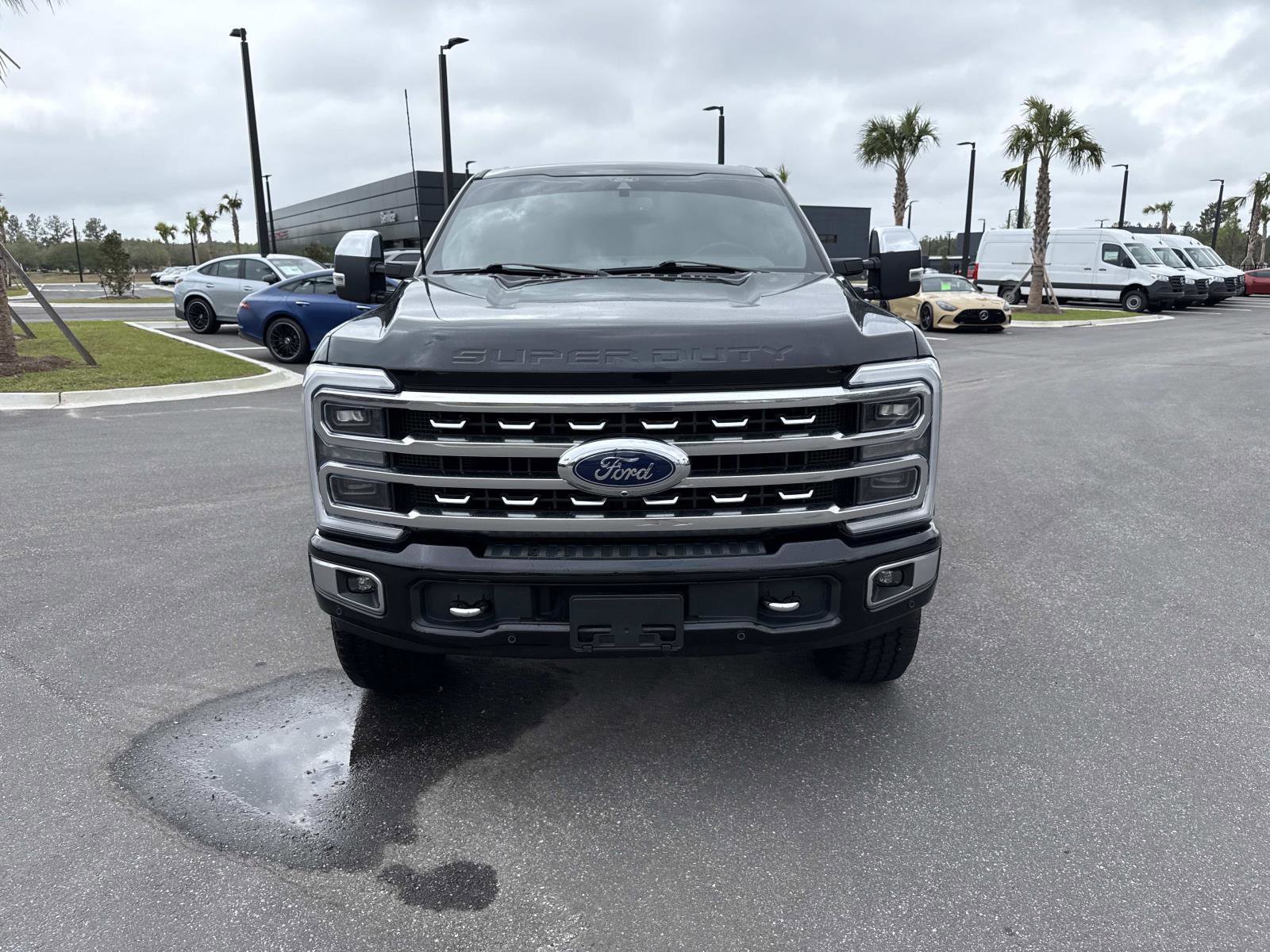 Used 2024 Ford F350 Platinum w/ Tremor Off-Road Package AWD/4WD image 8