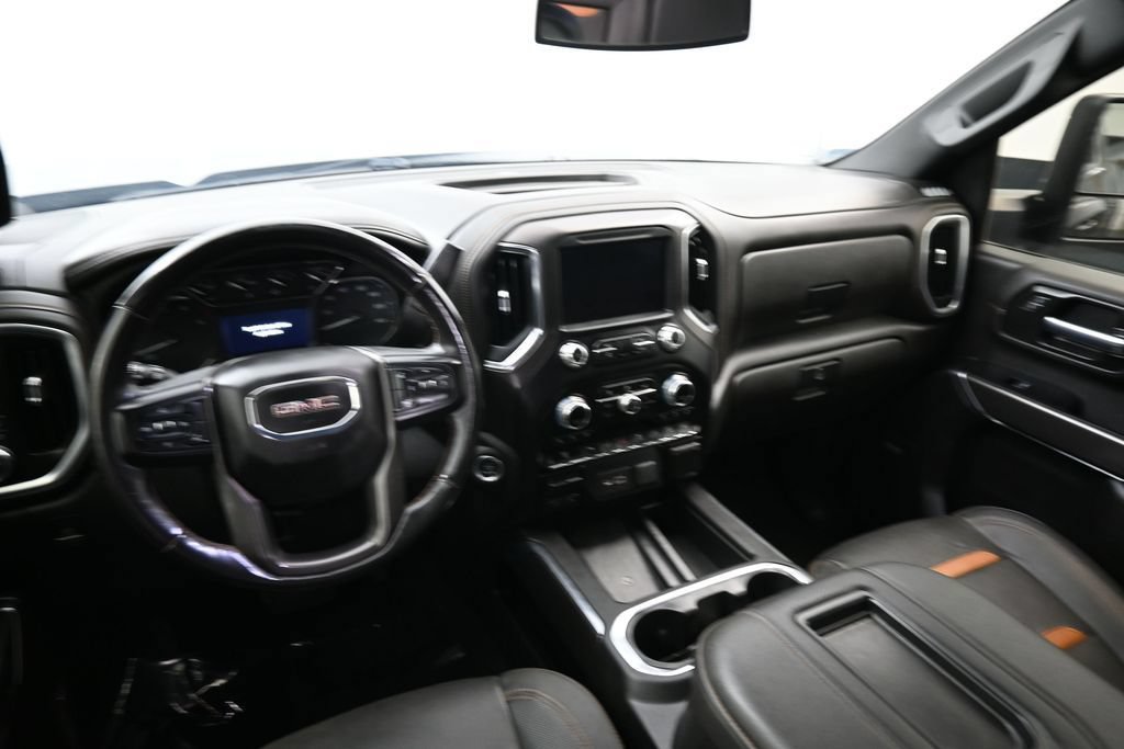 Used 2022 GMC Sierra 3500 AT4 w/ AT4 Preferred Package AWD/4WD image 11