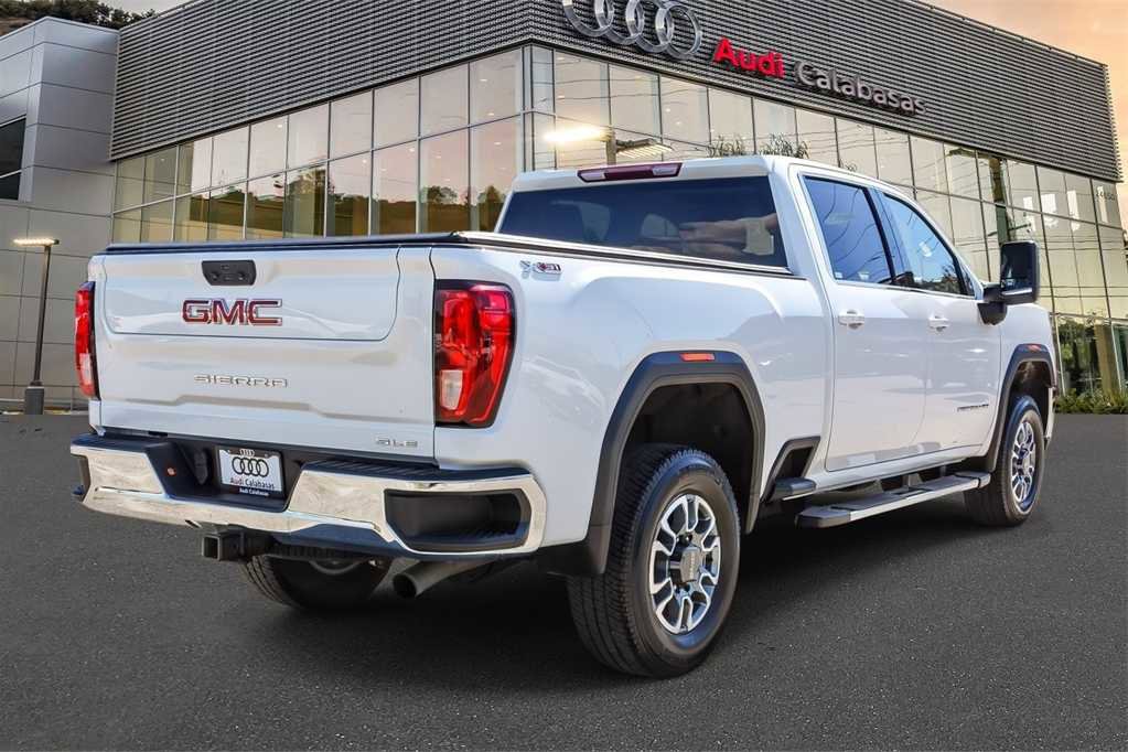 Used 2022 GMC Sierra 2500 SLE w/ SLE Value Package; image 4