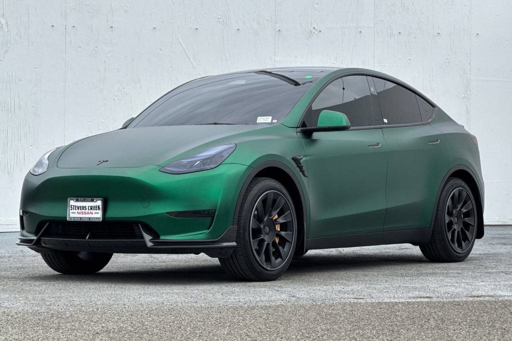 Used 2025 Tesla Model Y Long Range RWD image 7