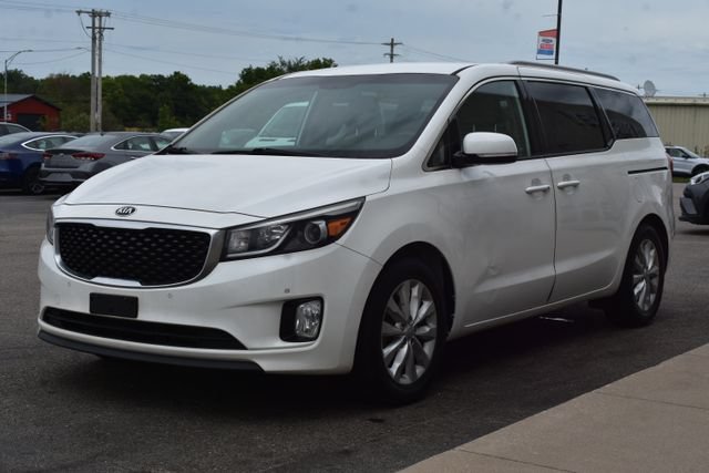 Used 2017 Kia Sedona EX FWD image 15