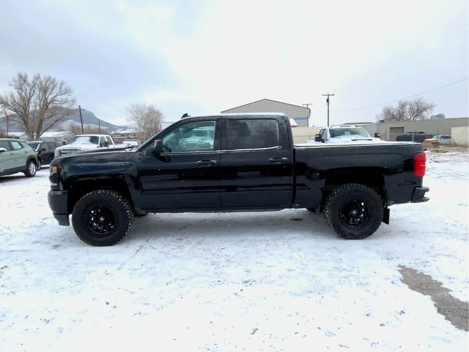 Used 2018 Chevrolet Silverado 1500 High Country image 2