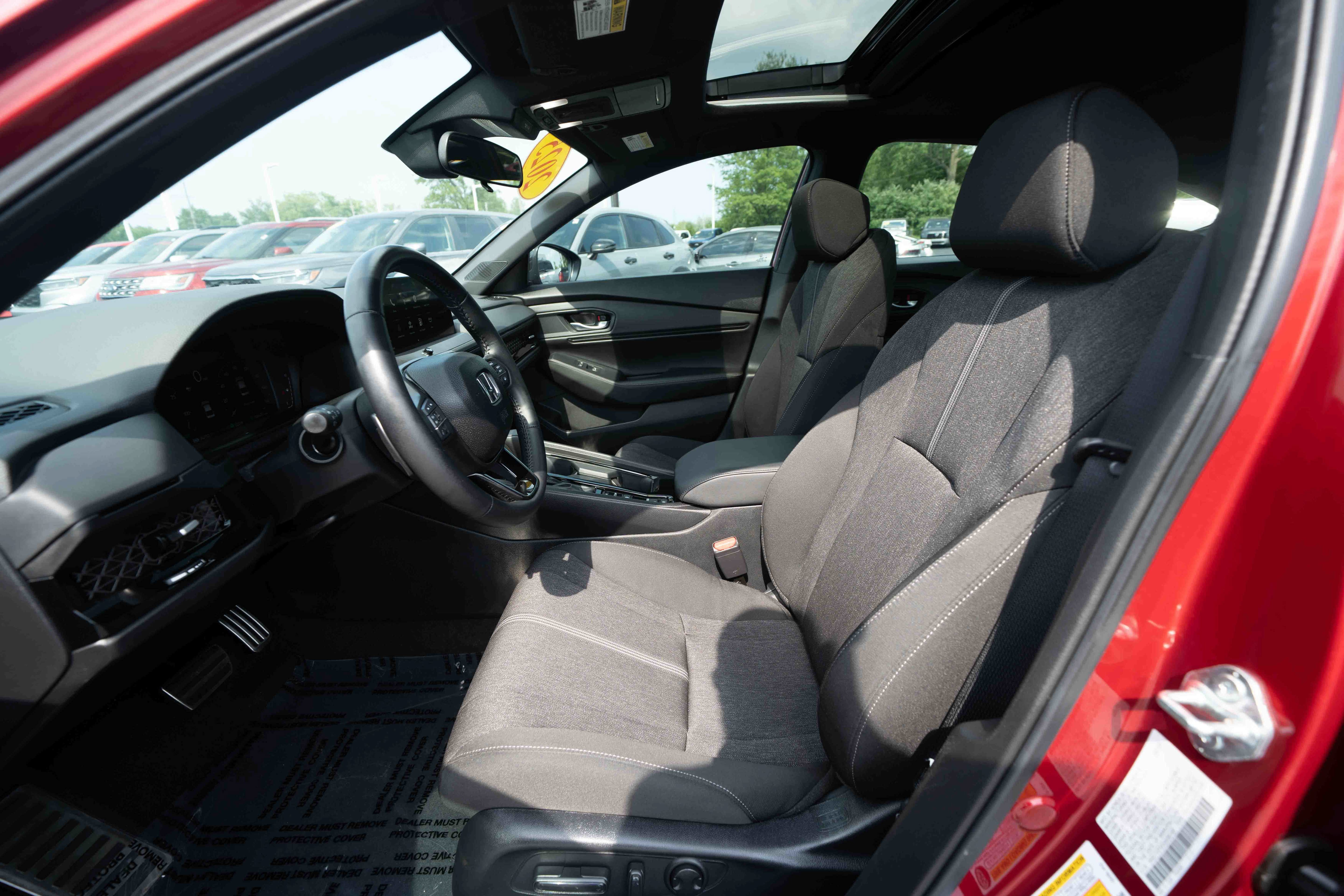 Certified 2025 Honda Accord Sport image 9