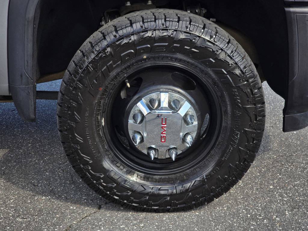 Certified 2025 GMC Sierra 3500 SLE w/ SLE Value Package image 12