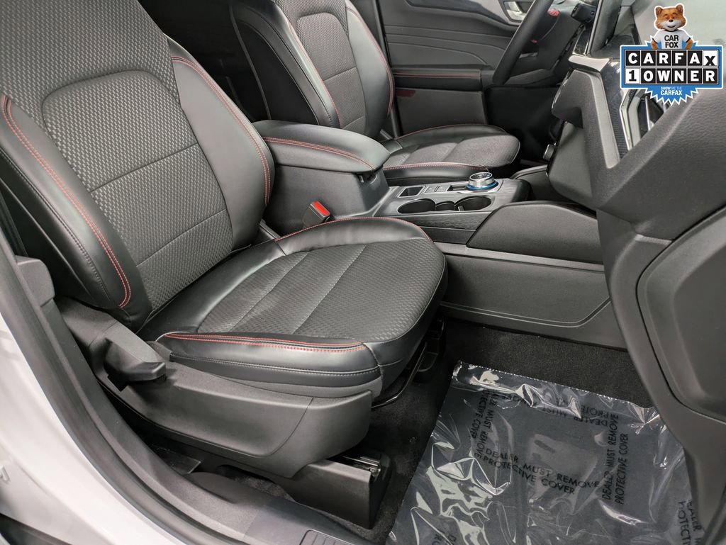 Used 2023 Ford Escape ST-Line w/ Tech Pack #1 AWD/4WD image 29