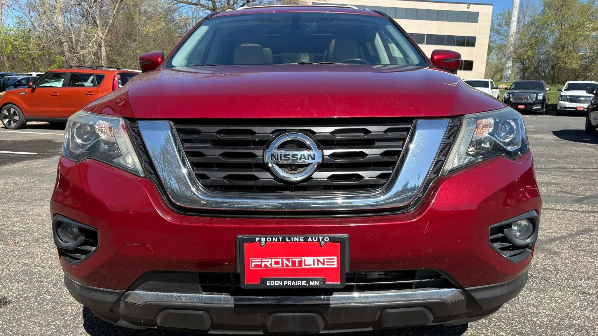 Used 2018 Nissan Pathfinder Platinum FWD image 14