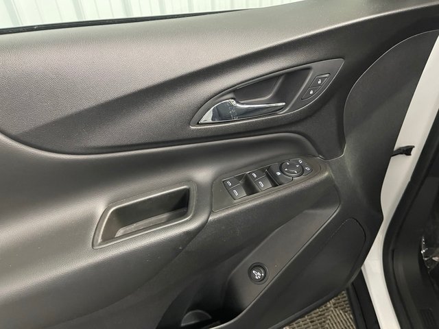 Used 2020 Chevrolet Equinox LT AWD/4WD image 22