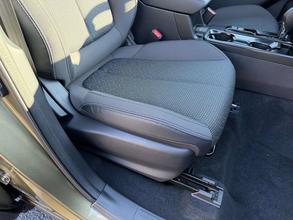 Certified 2026 Subaru Forester Premium w/ Base/Premium Package AWD/4WD image 9