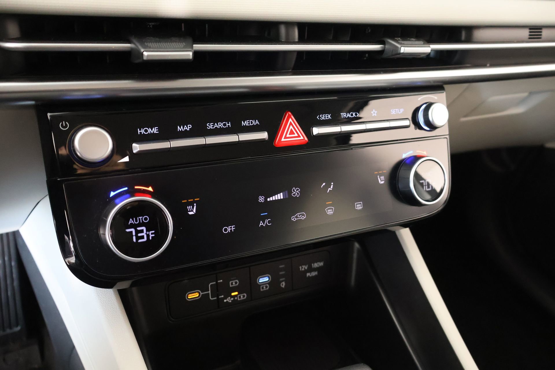 Certified 2025 Hyundai Tucson SEL image 7