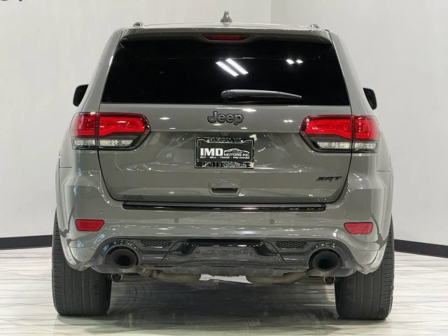 Used 2021 Jeep Grand Cherokee SRT w/ Trailer Tow Group IV AWD/4WD image 7
