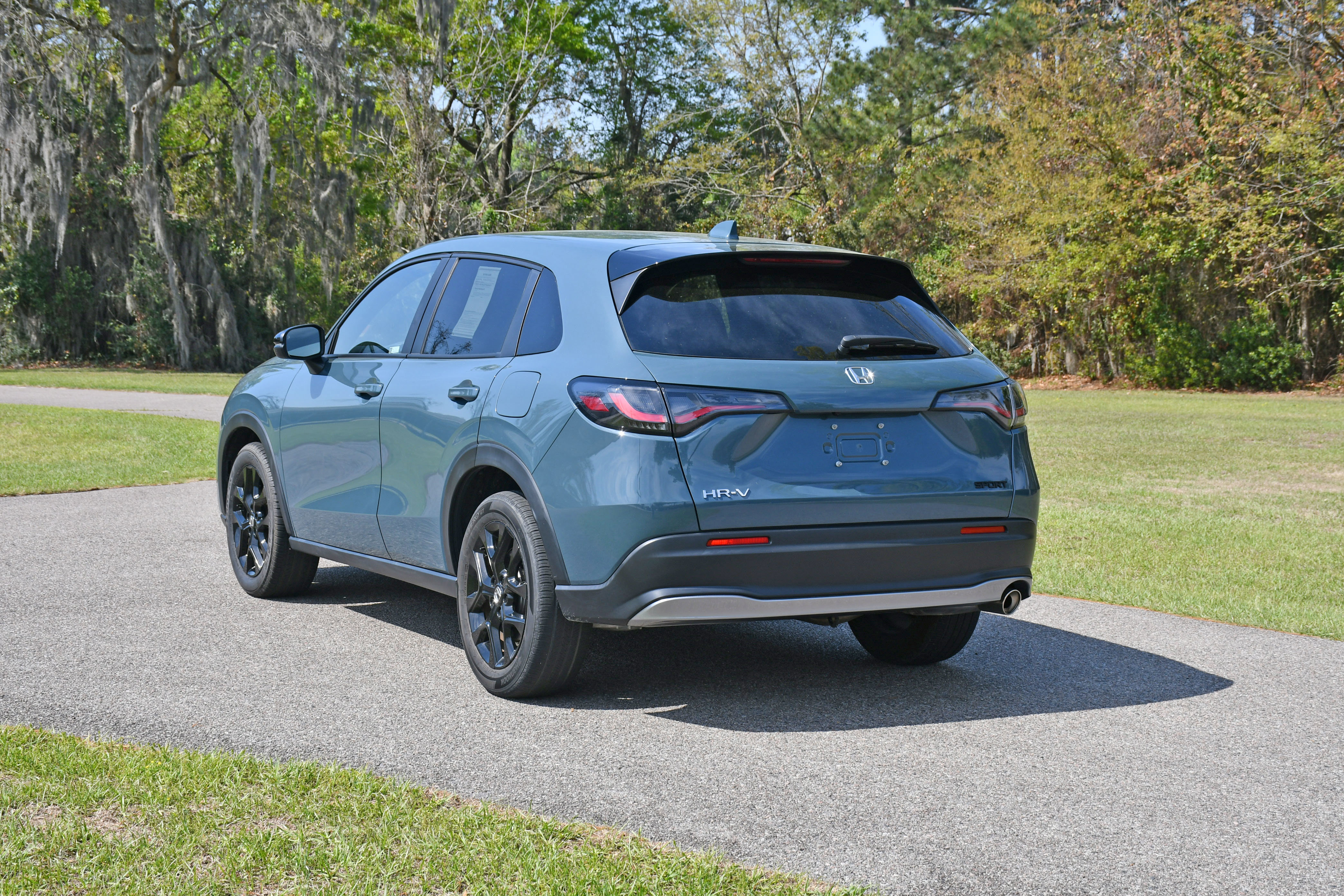 Used 2023 Honda HR-V Sport image 3